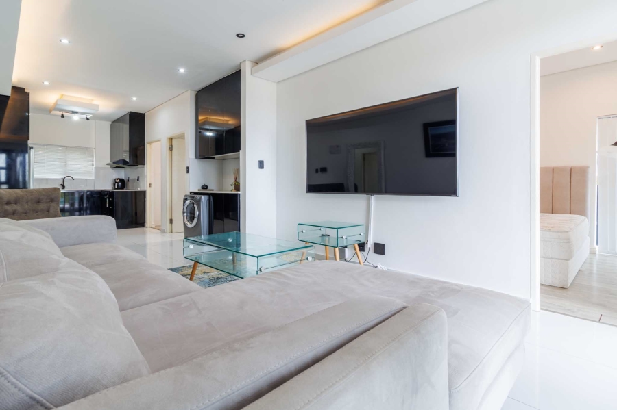 2 Bedroom Property for Sale in Table View Western Cape